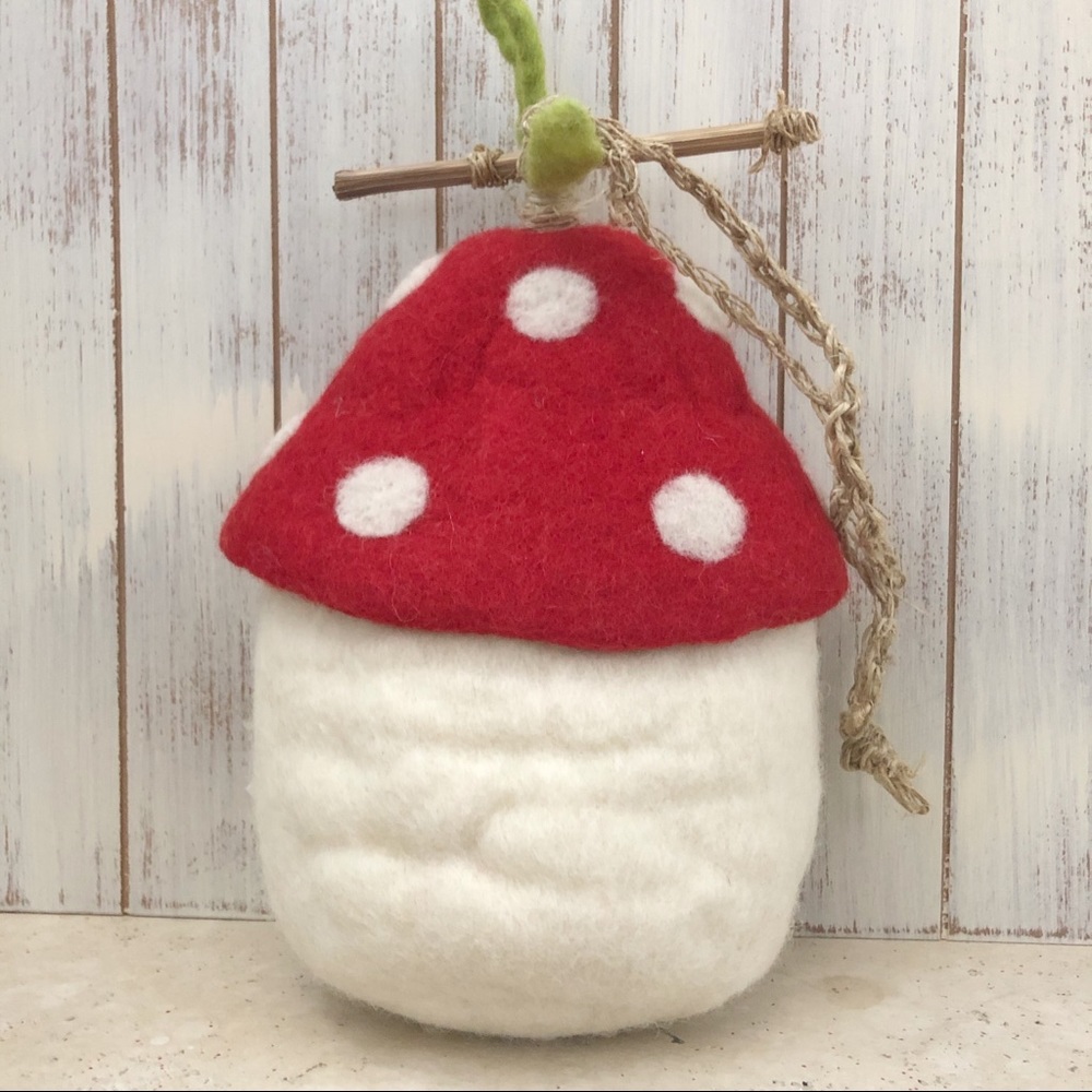 Pottery Barn Kids | wool felt birdhouse - Picture 3 of 11